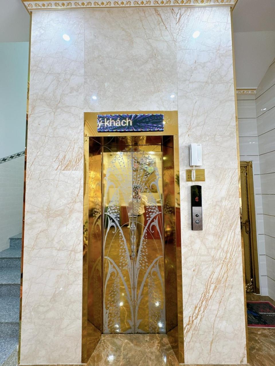 Sky Star 2 Hotel Cần Thơ Extérieur photo
